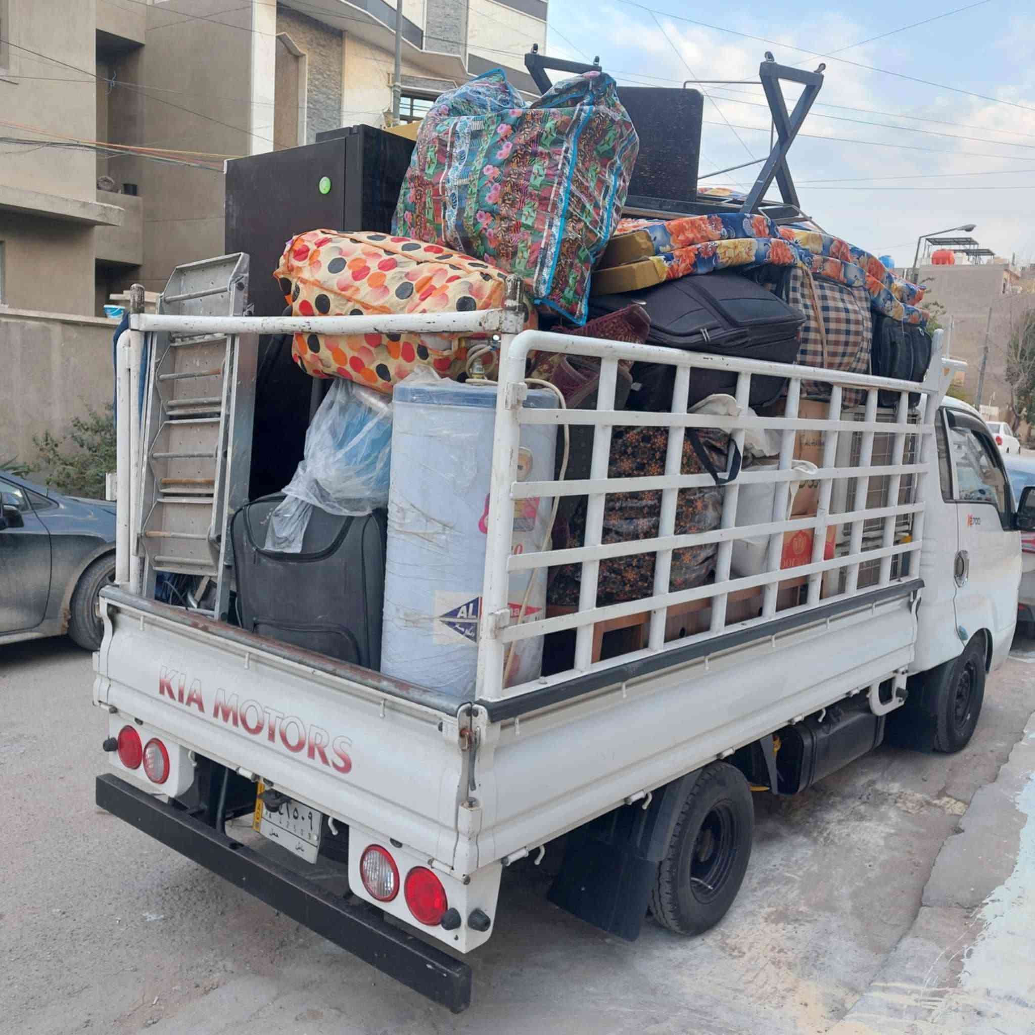 نقل أثاث • داخل وخارج بغداد • كادر متخصص