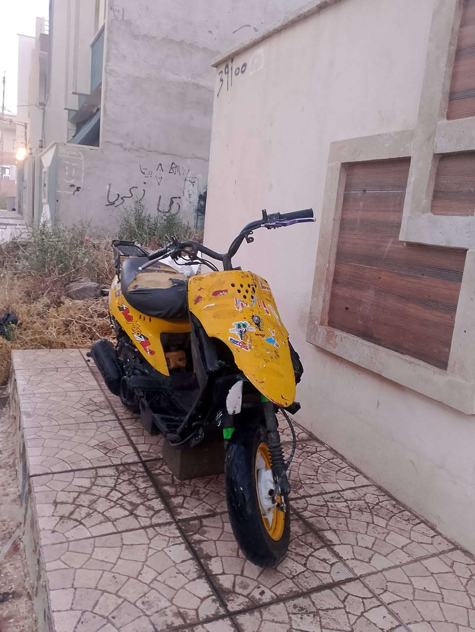 نحله  للبيع مكينا شرط شاصي شطر دبرلات شغالى ناعسه بل مشي مابيها صوت خرسه الماطور كلو شغال تاخذها ما تصرف عليها ربع مكاني موصل الايسر  سعر 210وبي مجال
هاذه رقم بي واتساب 
***********
نحله  للبيع مكينا شرط شاصي شطر دبرلات شغالى ناعسه بل مشي مابيها صوت خرسه الماطور كلو شغال تاخذها ما تصرف عليها ربع مكاني موصل الايسر  سعر 210وبي مجال

