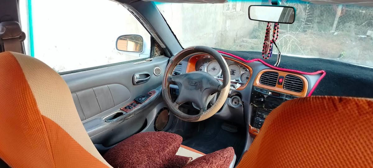 السلام عليكم سوناتا 200 للبيع رقم بابل سنوية ساقطة ب2019
تخابر راعية وتتفاهم وياه اذا تريد تداور، محور محرك وگير كورلا باقي التفاصيل تخابر او تجي وتشوف بعينك هي سيارة قديم مابية مواصفات السعر 35 ورقة مع المجال البسيط الاتصال على الرقم ***********
مكان السيارة محافظة الديوانية قضاء الشامية.
