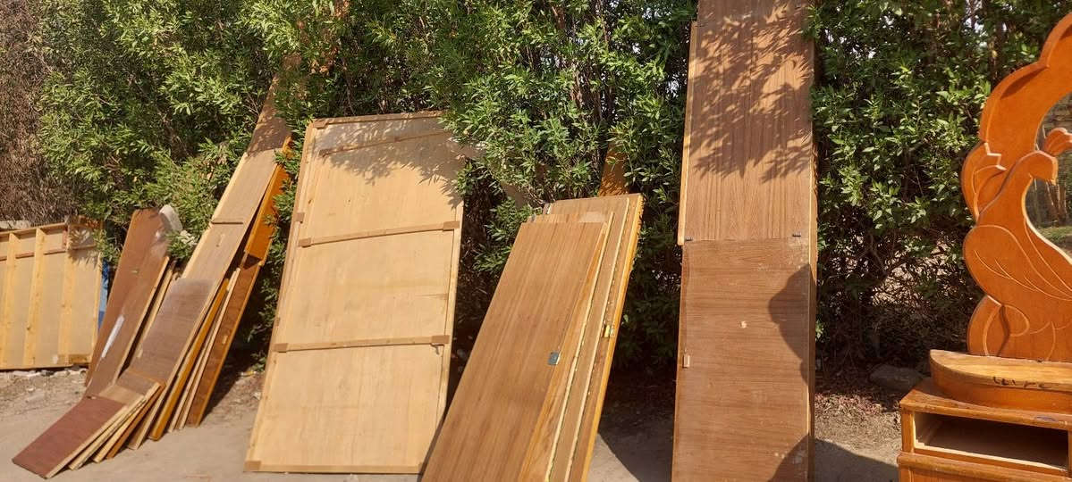 السلام عليكم
للبيع غرفة نوم تسكام مستعملة للبيع ست ابواب طابقين محتاجة بعض الترتيبات للتواصل الاتصال بالرقم *********** بسعر مناسب
