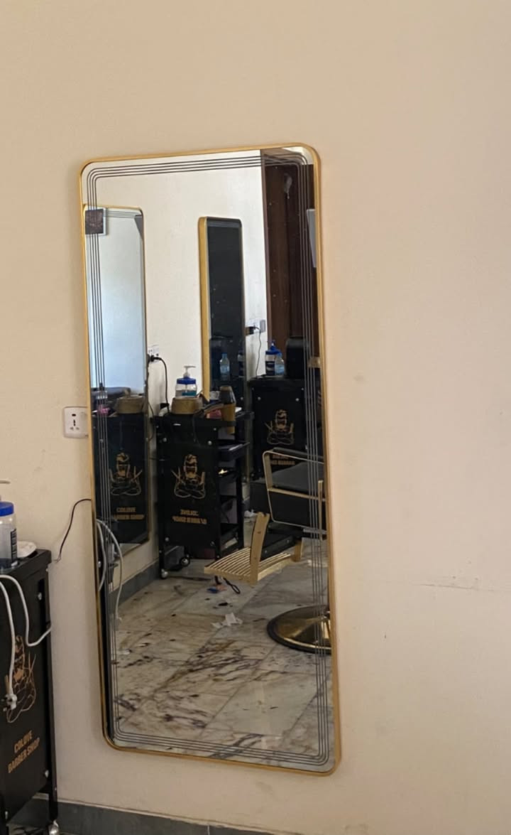 سديه مرايه بوخار  للبيع بغداد جديده ***********
