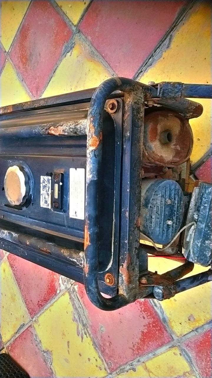 مولده أستره البيع نضيفه جدن شغاله نضافه٨٠% السعر ١٥٠ الاتصال علا الرقم *********** والله والي التوفيق
