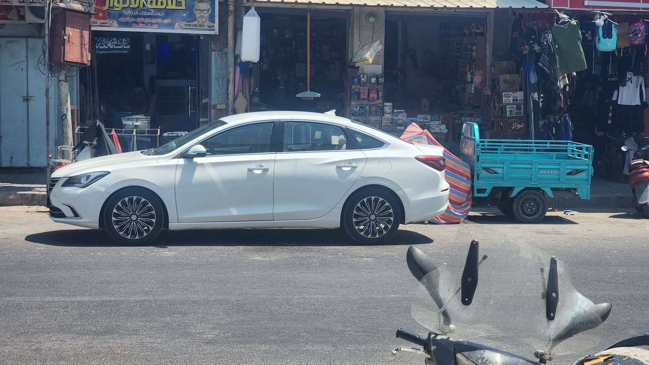 للبيع او مراوس شانجان أيدو ١٩ بسمي مكينه 1600 بيهه قطعه ونص صبغ ماشيه ٢٠٠ الف مراوس اكسنت ريوو يارس سعر ٧٨ مكان سياره المحموديه ***********
