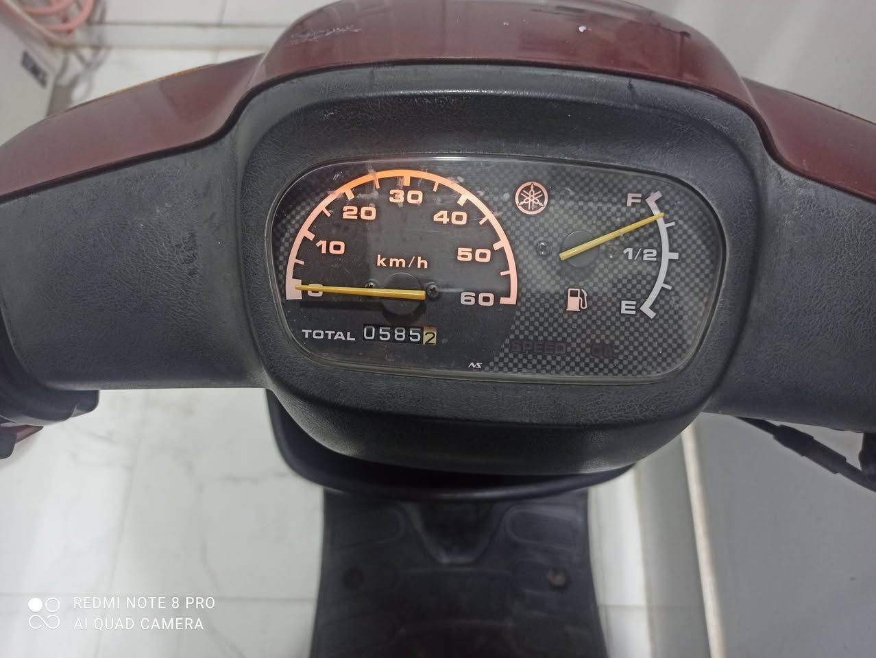 السلام عليكم  دراجه بطه  موديل 2000 دراجه نضيفه مامفتوحه صار شهر  من اخذتها السعر 900 وبيهه مجال  الاستفسار وات ساب***********

