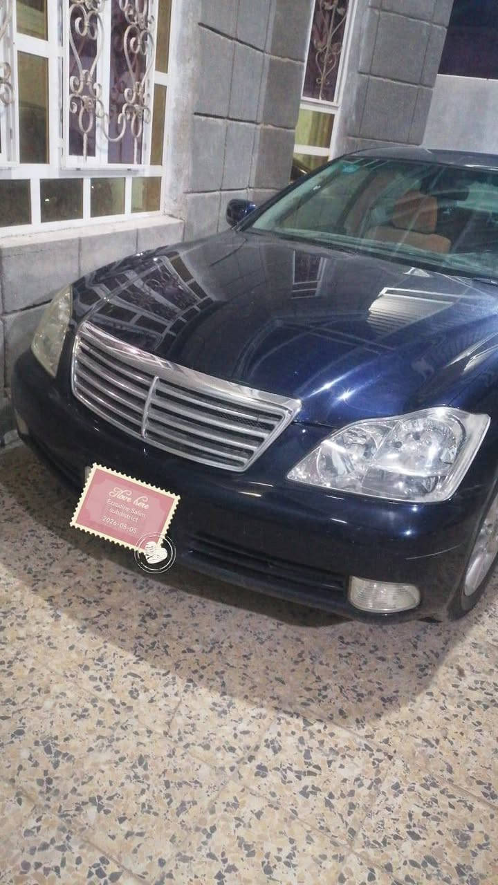 شاهينة موديل 2007 للبيع
بدون مواصفات، السيارة جديدة حداد، والمحرك والكير والتبريد والكهربائيات كلها شغالة وشرط.

 ماشية: 85 ألف

 بيها قصة قمارة فقط

السعر: 42 ورقة

 بيها مجال والشاصي 80 رقم الهاتف ***********
