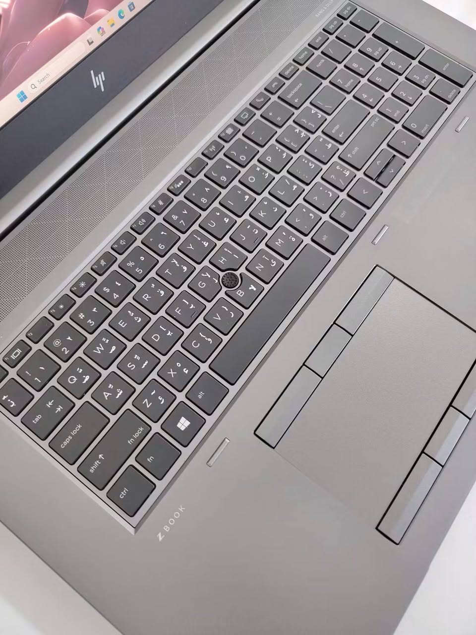 جهاز مرتب وقوي بمعالج Core i 9H  جيل 9 — 💰وبسعر  1100 الف  فقط🔥
💻 HP   ZBook  17 G6
⚡ Core i9 H| الجيل 9
🧠  32 GB DDR4 | قابل للتطوير
💾  512GB SSD  | قابل للتطوير
🖥️ 17.3 fhd
 ✨16 GB Nvidia RTX 5000 | كرت خارجي     

✅ يفيد للدراسة، البرمجة، الأوفيس،المهندسين

🛡ضمان اسبوع مع وصل ضمان يضمن حق الزبون 
🚕التوصيل مجاني لجميع المحافظات
🎁ملحقاته: 
🔌شاحنة اصلية
🖱ماوس 
💼حقيبة
📩 التواصل واتساب :***********
