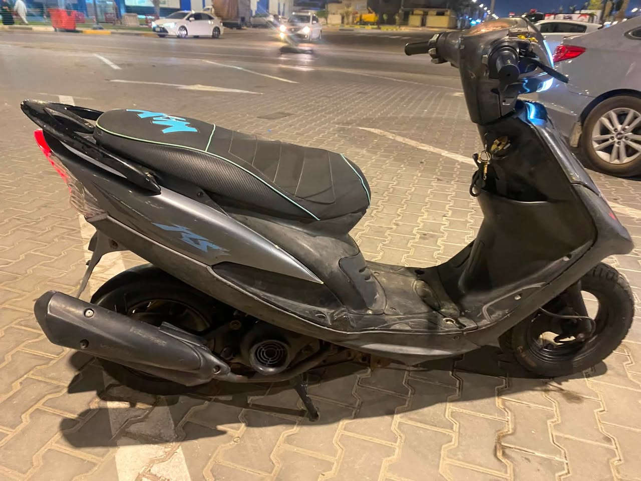 مرحبا ماكس عدلة مامفتوحة  كلشي بيها شغال سعرها ٧٠٠  البصرة الجمهورية ***********
