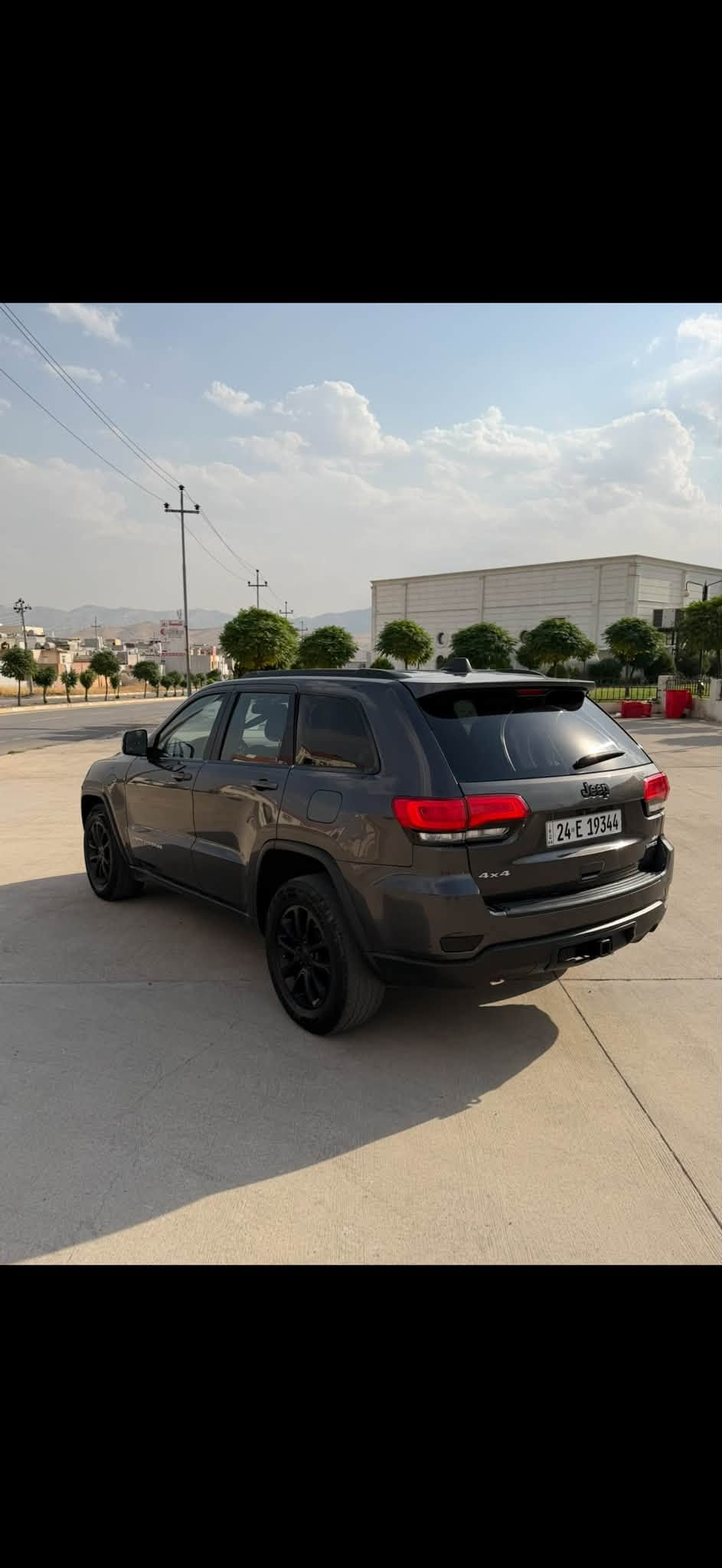 سعر بلاش 175$مجال😱
جيب لاريدو 2016 موصفات لارديو محدت 2021وً بلاك توب
موصفات ده بل اكسن و شاشه و كاميره كيج إلكتروني كوشن كهربائي كلوب ليت حساس ر رادار كامل
بيهه ٢ قطع سبخ و ١ كلير بدون دواخل و شاصي 
أرباك راجع سيستم شريكه بيلادي وضع شريكه
رقم و سنوي جديد شرط تحويل ب اسمي 
كير و مكينه ب شه رت و كبس ١٢٢ ماشيه
حجم محرك ٦ سلندر ٣.٦ لتر
اكتر من 800$ صرف ل لاريدو الي بلاك توب
سعر مناسب جدا 175$🔥/زاخو
***********بيهه واتساب هم
