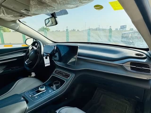 دسترويل • ٢٠٢٥ • باسمي