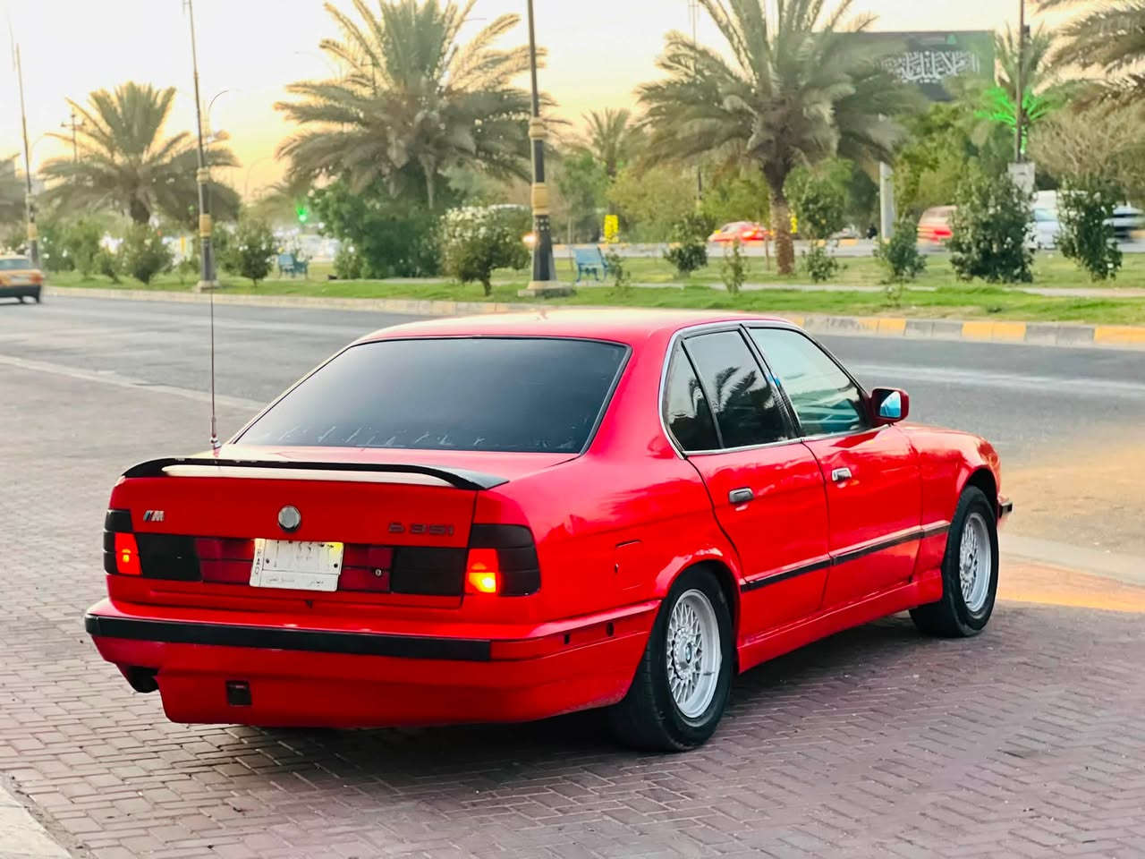 سلام عليكم للبيع بيأم موديل ١٩٩٠رقم ديالى سنويه ٢٠٢٧

تبريده مكينه كير حداديه تخم تاريخ جديد 

محركه ٦سلاندر بلادي 

سياره بيه صبغ عام جماليه بدون ضربه 
تبريده ثلج 
سعر السياره ٤٢وبيه مجال للشراي 

مكان السياره كربل

للستفسارالاتصال‬
***********
