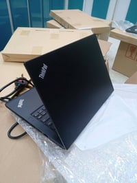 i5-7200 • رام 8GB • 256GB SSD
