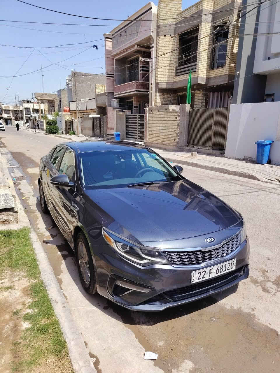 السلام عليكم
للبيع كيا اوبتما 2020وارد امريكي رقم اربيل 

السياره بأسمي والتحويل شوكت متريد 

الحادث مبين بالصور بدون ايرباك تبديل الجاملغ والباب الامامي ومصبوغات والباب الخلفي فقط تعديل وصبغ والجاملغ الخلفي كلير توحيد للون 

المواصفات 

تحكم ستيرن/ شاشه كبيره /كار بلي / حساسي وكامره خلفيه / مانع اصطدام / مانع تزحلق/ تحديد مسار / 

السعر 129 وبيه مجال للشراي 

مكان السياره بغداد / المحمودية

رقم الهاتف *********** متوفر واتساب
