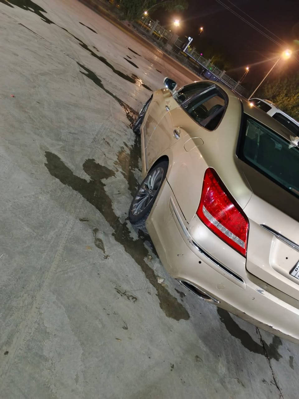 🚘 للبيع هونداي جنيسس أكيوس – موديل 2013

📍 رقم بغداد – حرف ر
✅ السيارة كاملة وفول مواصفات
✅ هزّة وملصق راعيها موجود
✅ وكالة باسم المالك
✅ الغرامات مصفّرة وما عليها غرامات
✅ سيارة كاملة ونظيفة

⚠️ البيع وكالة فقط
راجعت المرور لغرض التحويل، وبعد المراجعة رجعوني إلى الأضابير، لذلك البيع حاليًا يكون بالوكالة.

والشخص اللي ياخذها، إذا يرغب، أسويله وكالة أصولية ويكمل إجراءاتها بنفسه.

💰 السعر: 80 ورقة

📞 للتواصل: ***********
مكانهه بابل
