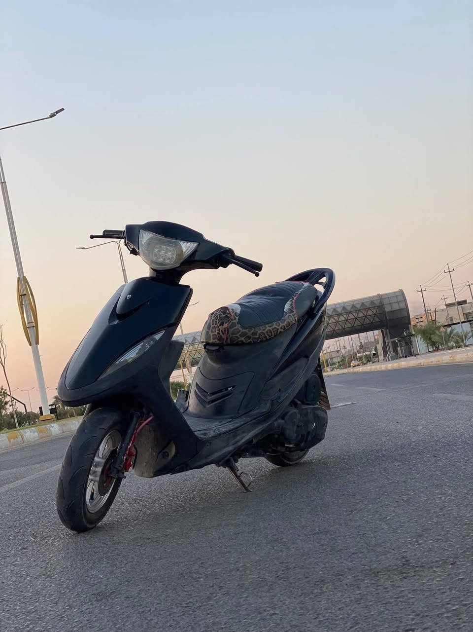 دراجه ماكس عدله للبيع بوشه 49 بلادي كهربائيات كله شغاله ما ناقصها ولا برغي السعر 615 وبيه مجال شي قليل مكاني فلوجه جولان ***********

