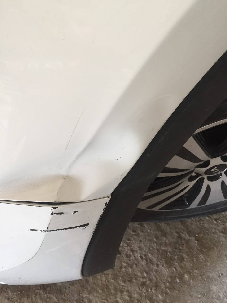 بسم الله الرحمن الرحيم
🌟 زبائننا الكرام، نضع بين أيديكم جزءاً من أعمالنا المميزة.

🚗 تم التعديل على البارد سيارة كيا سبورتج 2015

✔️ سمكرة احترافية
✔️ صبغ فرن بجودة عالية
✔️ تشطيب دقيق واهتمام بأدق التفاصيل

📍 سمكرة الأخلاص 
العنوان: بغداد – الغزالية – قرب الصناعية الغزالية.

📞 أهلاً وسهلاً بكم، وثقتكم هي مصدر فخرنا، ونسعى دائماً لتقديم أفضل خدمة بأعلى جودة 
ه‍ ***********

