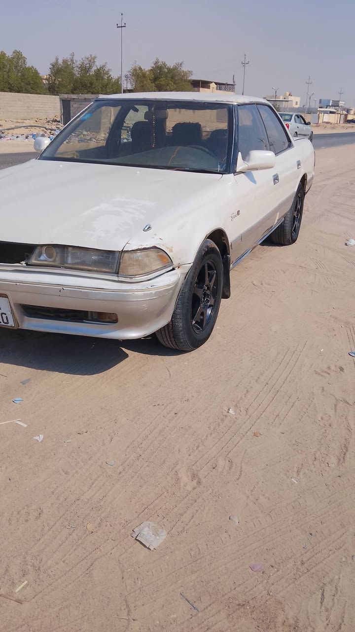 سلام عليكم مارك كصيف موديل 91 للبيع سياره كفاله كص ونقل مكينه حلوه حداديه جديده  سنويه لل29  سعر 25 وبيه مجال قليل مكان بصره زبير ***********
