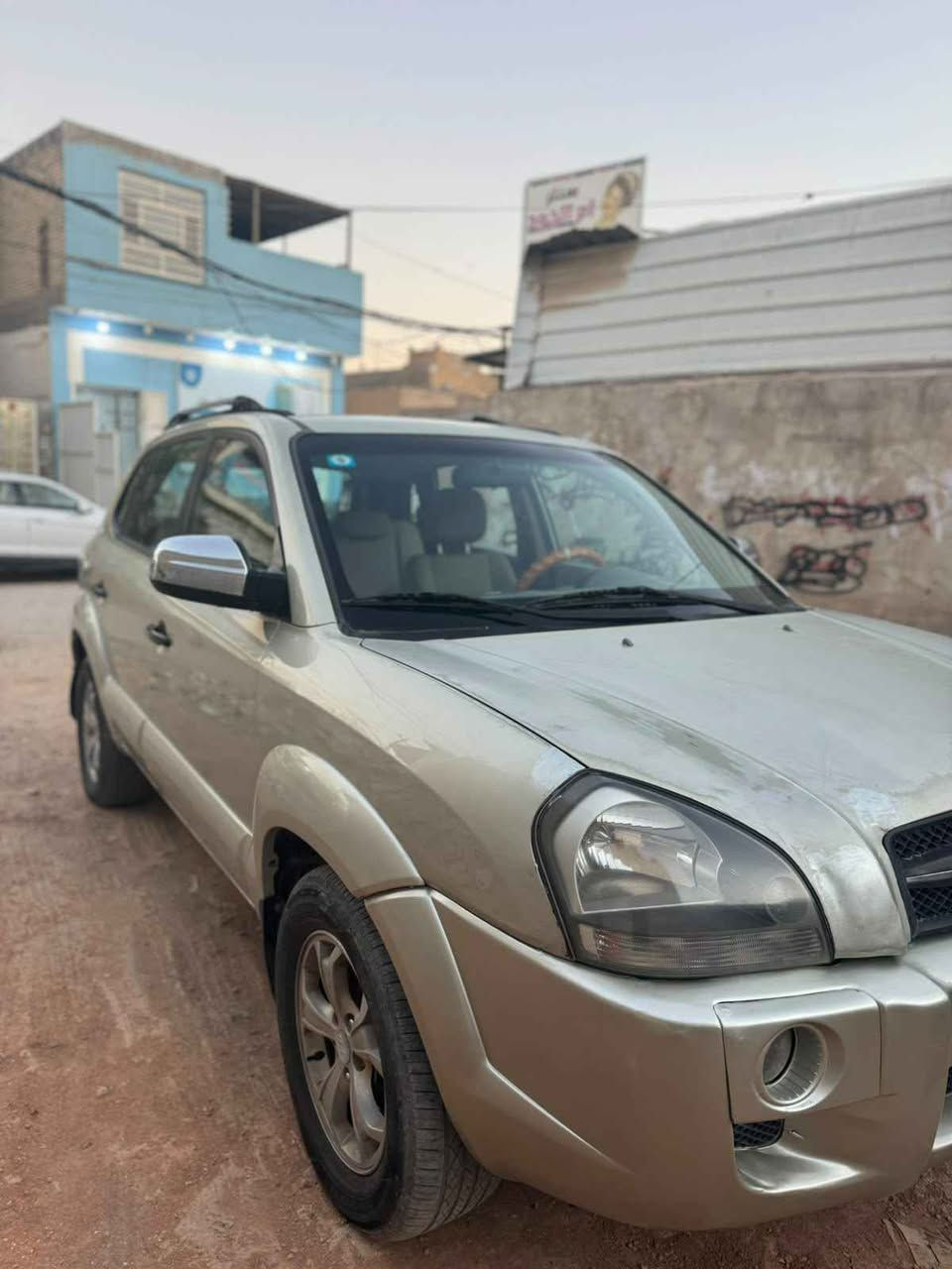 توسان ٢٠٠٩ رقم بغداد الجديد مكفولة 
السعر ١١٥ 
رقم الموبايل ***********
مكان السيارة النجف ناحية العباسية Singapore
