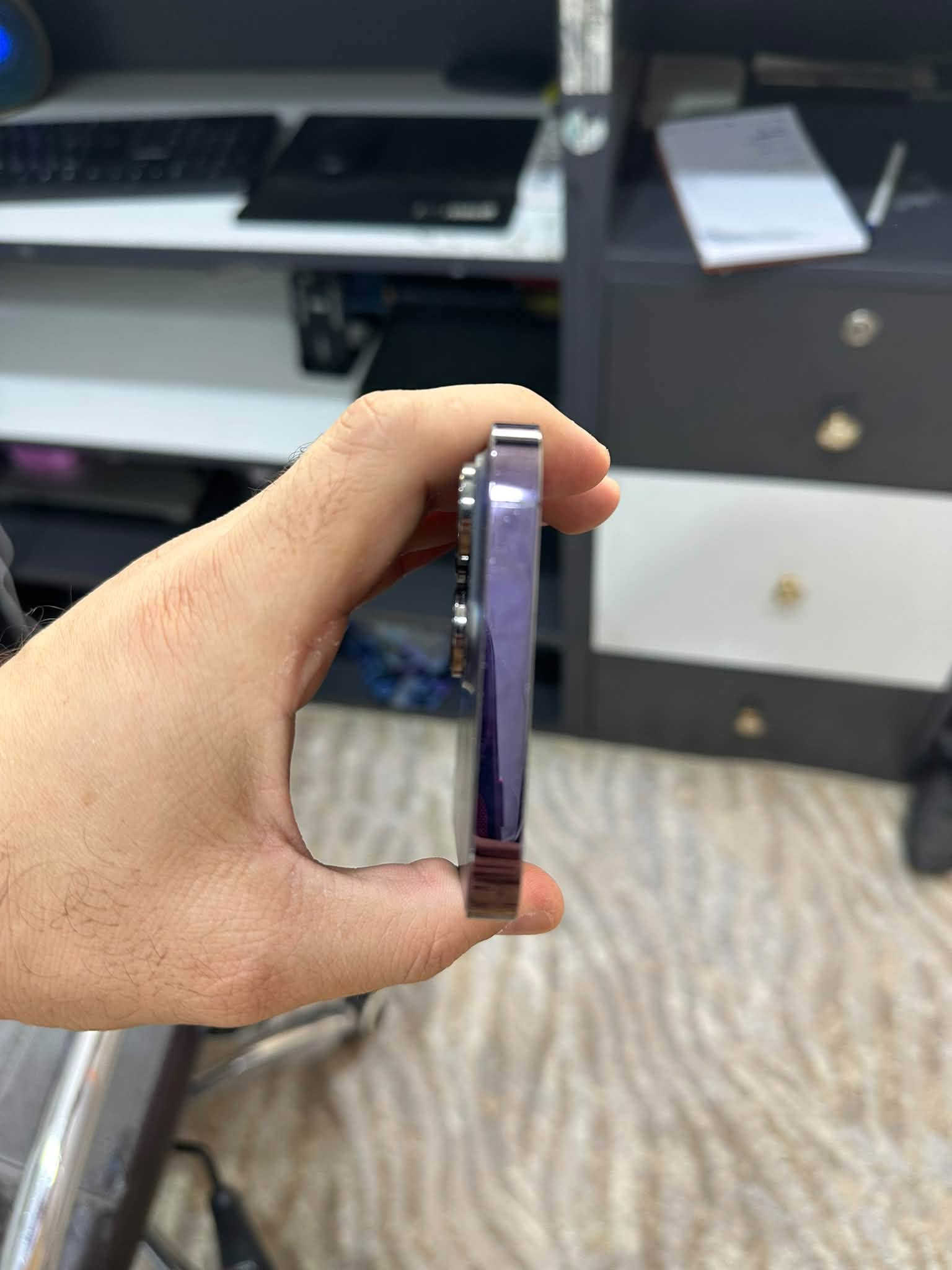 آيفون ١٤ برو ماكس • ١٢٨ غ.ب. • بطارية ٨٤٪