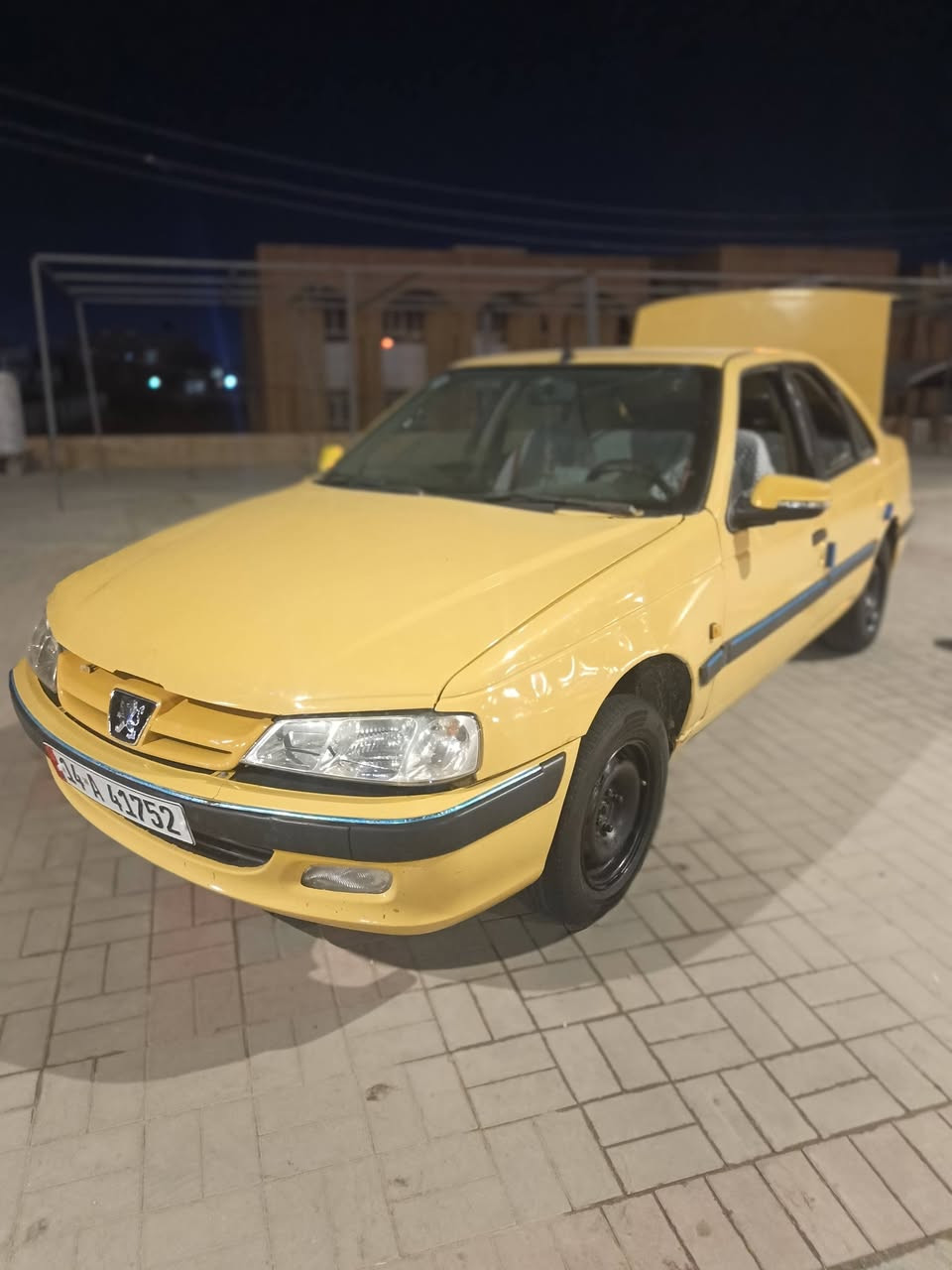 سلام عليكم بيجو باص لبيع
سياره جاهزه مجهزه كير ومكينه كفاله 

سنويه مجدده رقم نكليزي 
 ستفسار ***********
رقم جهازي السماوه عنوان سياره 
سعر 23 وبيه مجال حك جيه
