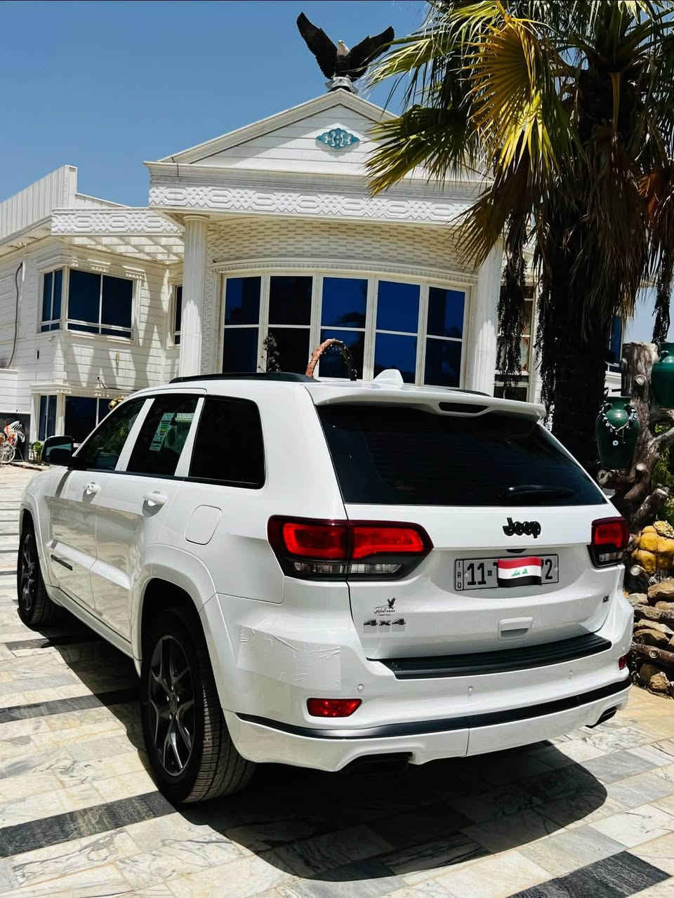 السلام عليكم شباب 😍
انضف واجدد S  قطعه مميزه ❤️
 للبيع جيب  S  2020 خليجي اعلئ فئه بلجيب  💪

بسمي شخصيآ رقم بغداد تحويل مباشر 
وكاله هارلم  🇺🇸
مكفوله كفاله عامه حته الدعاميات والكير والمكينه   كارتون  مال جناي حصرآ 

ماشيه 45  الف  شرط الفحص والجهاز والسونار 
 فول مواصفات ١/١ S  
رادار جانبي نقطه عمياء 
سياقة الاليه مع تحديد المسار  
حجم المحرك: 3600
فور ويل 4/4 ماوس 
دبل سلايت بانوراما 
تشغيل عن بعد 
شفتات ستيرن 
جنطه كهربائي شفط 
دبل كزوز خلفي 
حساسات اماميه + خلفية 
بصمه تشغيل بصمه ابواب
سستم صوت 12 سماعة 
دمامي خلفي بلصندوك
قطعتين تبريد ثلج 
كشن خزن ميموري 3 وضعيات
 مقاعد جلد اصليه اسود كهرباء (تدفئة+تبريد) 
 كشن خلفية تدفئه
تدفئه بلاستيرن 
سيدي بلجكمجه  مع ريموتن تحكم بلشاشه 
مري  شفط 
مري قلاب ويه ال R
الداخل صاج ملكي  
 نظام_خرائط(نظام ملاحة)_Navigatio
 كامرة خلفية دوارة اصلية
 استيرن كهرباء +  تدفئة
 فول تحكم استيرن (جهتين امامي + جهتين
 مري _جانبي_تدفئة مرايا_جانبية_حساسة_للضباب_تعمل_
تلقائياً + اشارة بالمري 
 لايت عدسة زينون يصعد وينزل ويه الستيرن 
كشافات زنون 
زراكات لايت 
  باتري جديد تخم تايرات جديد انتاج 24  مال شركه جيب صدر جديد 
كاعيات شركه جيب
بصمات 2 شركه وياها + كتلوكات الشركه 
كلوب طوارء بلجنط
 برده صندوق شركه 
الاسبير المقدس بعد منازل 😅 انتاجه  مال شركه 
السياره جديده بمعنئ الكلمه ولا كلوب مشتغل بلدشبول حته السيرفز طافي  

للاستفسار / ***********
