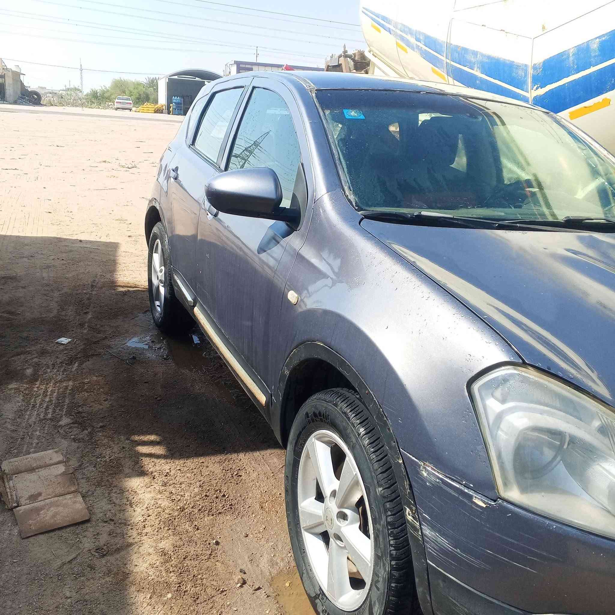 نيسان كوشكات 2008 للبيع بيها ضربه القمر سعر 50 وبيهه مجال رقم بصره نكليزي سنويه 29📞***********
