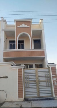 بيت للبيع • ١٠٠م • طابو سند ٢٥