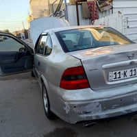 موديل ٢٠٠١ • قير اوتو • مكينة ٢٠٠٠