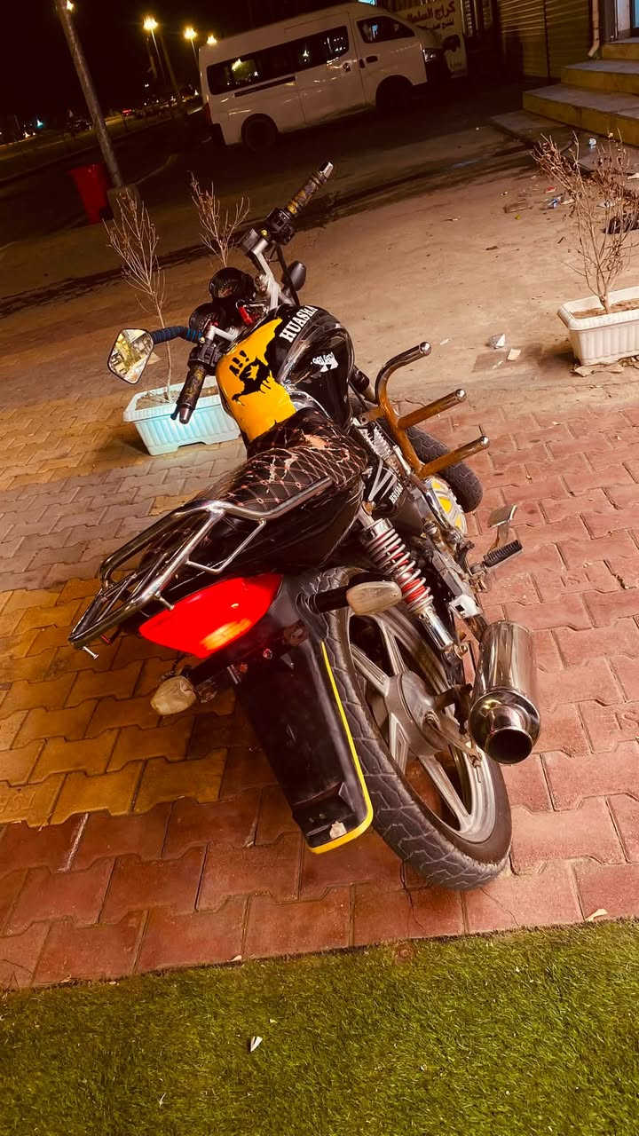 للبيع او مراوس
بدراجه كير ماريد رص
🛑((السعـر550)) 

 اهم شي بي اوراق حتلو منفيس 

هيوشه موديل2018
اوراقهه كامله مكمركه
 كمرك الانبار كامل
 باقي بس التسجيل
المحرك خير من الله
 صافي وناعم ونضيف

الكير كله شغال وصافي 
1و2و4و5 كلهن شغالات 
بس النمره 3 متشتغل 
بس يمشي طبيعي 
صارله فتره هيج نروح ونجي بي 
من ال2 تبدل عال4 

الكهربائيات شغالات 
لايت شغال سكن شغال 
ماصده جديده
بك لايت شغال 
اشاير شغالات
دشبول كله شغال 
الرون شغال 
حساس النمر شغال
عداد البنزين شغال
اضائة الدشبول شغالة 
شغاله اول نكره سلف او هندر
 بس مرات السلف ما يشتغل
 يرادله فلاوين 

بريكات امامي شغال فوول 
بريك خلفي شغال خفيف
دبلات امامي شغالات
دبلات خلفي شغالات 
العنوان الرمادي 
🛑((السعر 550))
هـ***********
شراي اتصل 
عندك مراوس راسلني او اتصل بي واتساب
اذا مو شراي او ماعندك مراوس 
 لا تعلق ولا تراسل ابد
