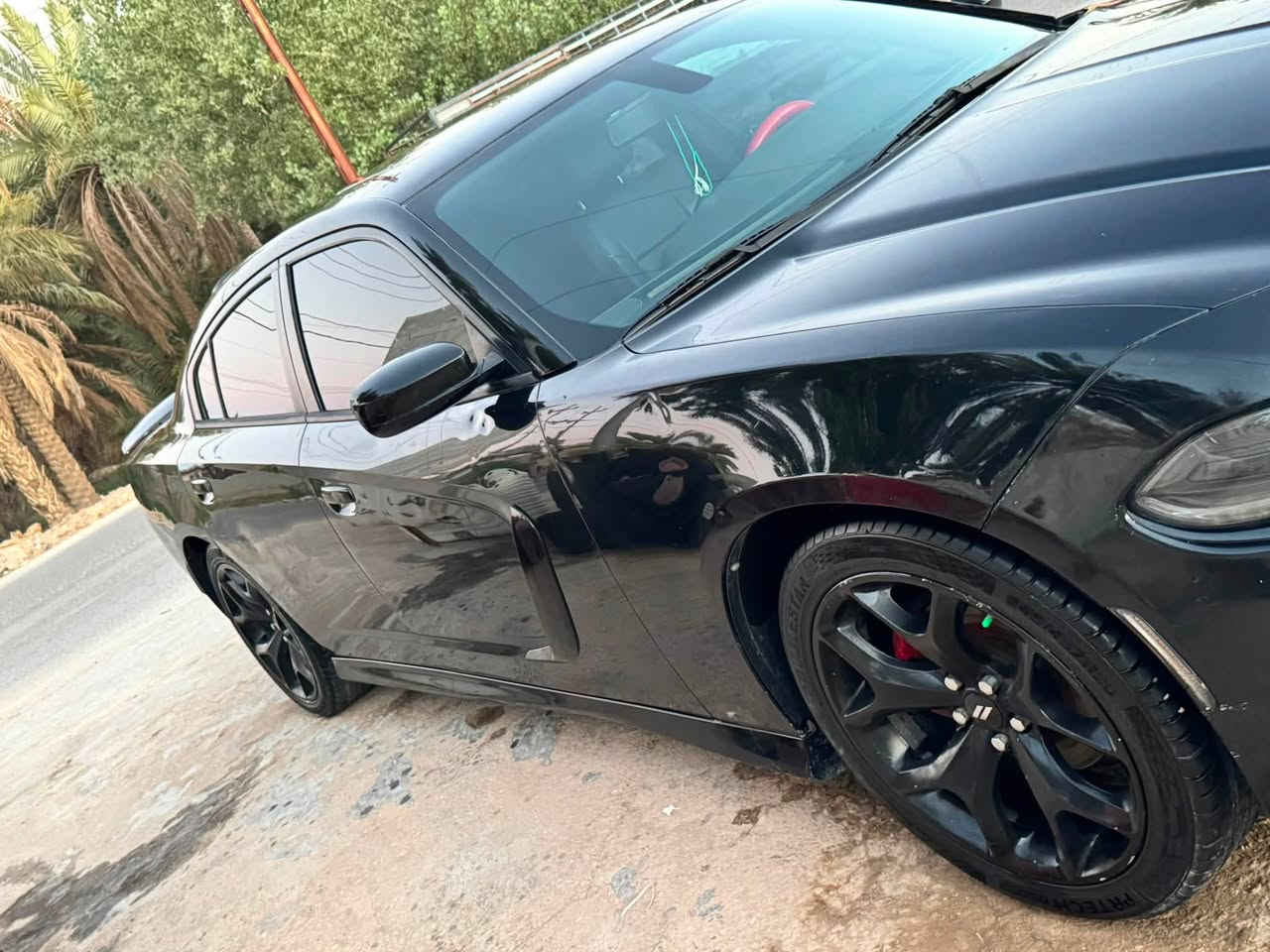 سلام عليكم مرخصت مدير الكروب  دوج جارجر مديل١٥ وارد كندي طابه للعراق كلين بدون صبغ وبلعراق صار بيهه قطعتيم مثل ماموضح بصوره فول موصفات فتحه بصمه بصمه بلبواب كشن كهربائي تشغيل عن بعد وبعد هواي موصفات مامذكوره كزوز رياضي كير مكينه اكسن كله كفاله سياره بسمي سنويه ل٢٠٣١ تريد مداور تريد وكاله انه حاظر السعر ١٥٨ مكاني كربلاء عين التمر اي استفسار هاذا رقمي ‭***********‬
