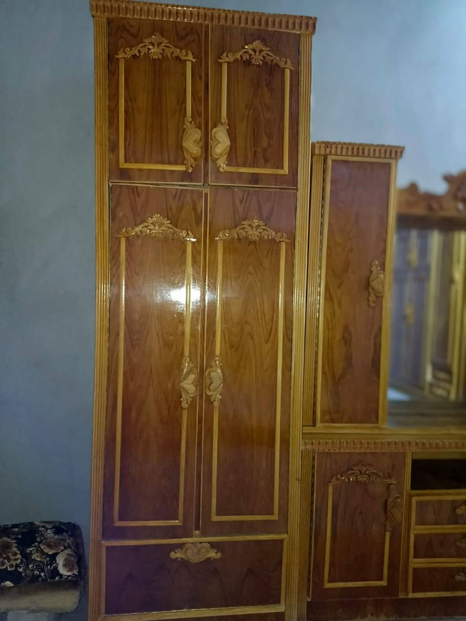السلام وعليكم خشب للبيع نضيف  مكاني سهل نينوى بايبوخت
السعر 850 وبي مجال 
*********** وتساب
