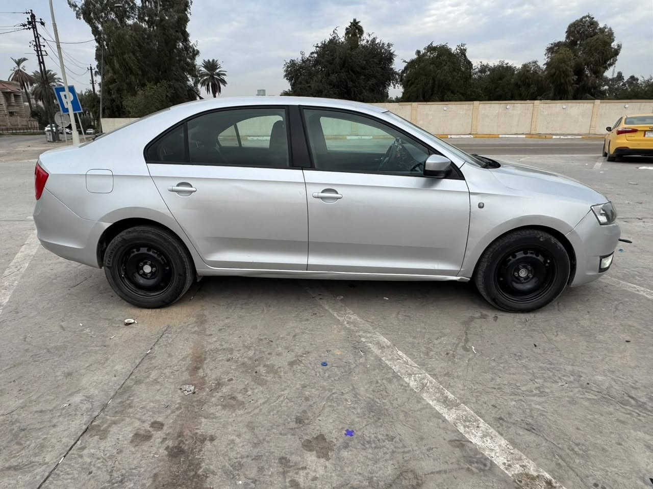 سكودا رابيد • ٢٠١٥ • رقم بغداد