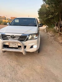 هايلكس • ٢٠١٤ • رقم واسط