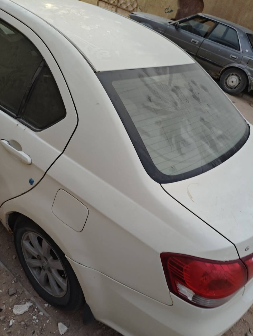 بسم الله كريت ويل صيني رقم بصره انكليزي مديل 2012 سياره نظيفه وشغاله بس كيرها امبوش دواخلها جدد حداده جديده شاشه كهربائيات كلها شغاله سعرها 17 قفل قفل مكاني بصره زبير *********** وبي وتساب همين
