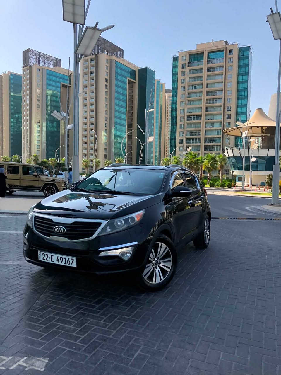 سلام عليكم sportage 2016 فول مواصفات 
بانوراما /Eco /parking 🚨/Awd 
ستيرن فوليوم كشن جلد كهربائي و حار و بارد
و بصمه 
بيها جاملغ واحد صبغ فقط امريكي
سياره رقم جديد اربيل انكليزي
و باسمي 
📍مكان سياره اربيل
***********
