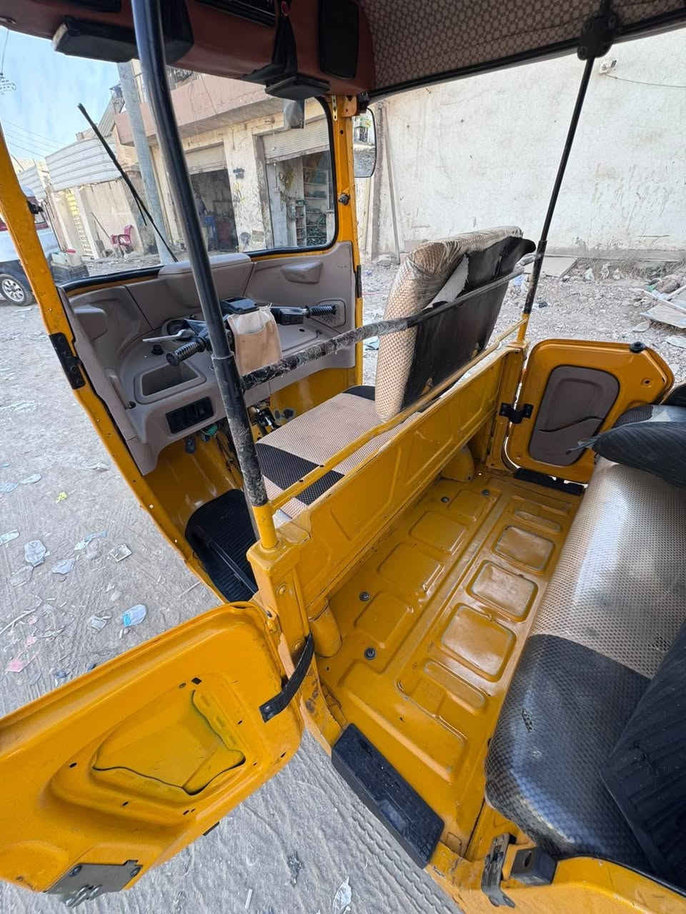 سلام عليكم للبيع باجاج مديل 2021 رقم بغداد تحويل مباشر تكتك جاهزه كبل لشارع
محرك كير اكسل كهربائيات صدر خير من الله 
عنوان ديالى بعقوبة الكاطون 

***********
