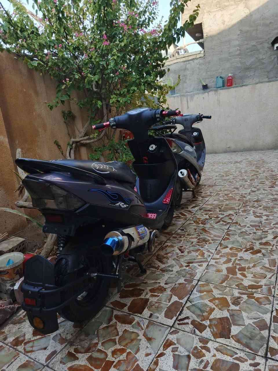 (السلام عليكم) 🏍️㊗️🇯🇵
الدراجتين للبيع العدله بيها ترتيبات مثل صالنسر رياضي حلزوني وسلف ار جي اس ترتيبات جانبيه بسيطه الدراجه كامله مكمله ما ابيها اي نقص سعرها (750) وبيها مجال بسيط حق الجي 
ّ
والماكس المنغولي كلها على وضعيه اليابان ما ملعوب بها اي شيء ظفيرتها كفراتها سواداتها يابانيات ما عدا الصناصر رياضيه طالعه من المعرض بنهايه الشهر الثاني 2026 سعرها (750) وبها مجال بسيط حق الجيه
ٓ
العنوان كربلاء الحر رقم الهاتف للتواصل متواجد واتساب والرصيد :- (***********)
ِ
اللي يدور نطايح لا يراسلني خليه يعبر المنشور ما يفيده 
ٍ
🏍️㊗️🇯🇵
