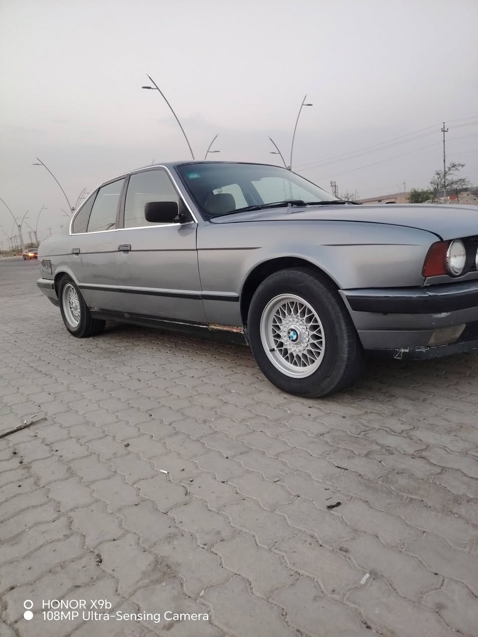 بي ام 225 كفاله كير مكينه 3000 فيفيتي تدفئه تبريد مكان البصره السعر 47 وبيها مجال 
***********

نص مكتوب في الصور:
- HONOR X9b
- 108MP Ultra-Sensing Camera
- HONOR X9b 108MP Ultra-Sensing Camera
- O HONOR X9b