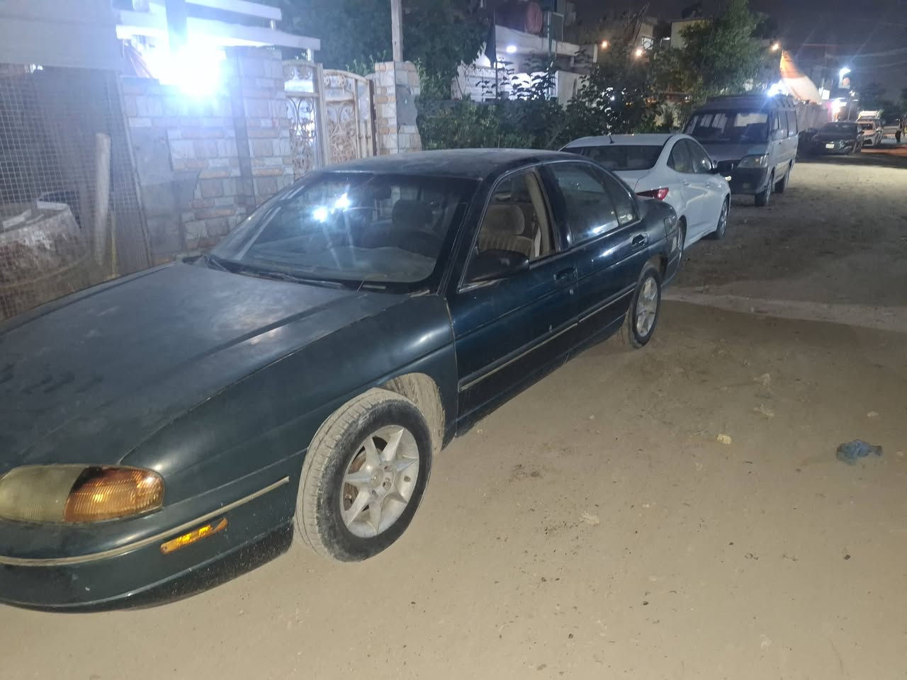 ال سلام عليكم شباب شوفر  لومينا ميكانيكي فول ضفيره زيرو واير واحد مامجطل بيها صوت زنجيل بل كير ترايها يخبل صافيه ساعه صرف بانزين ماكو رقم نينوى اخضر صاحبها يريد تحويل سعرها ١٣ ورقه مكانها بغداد ***********
