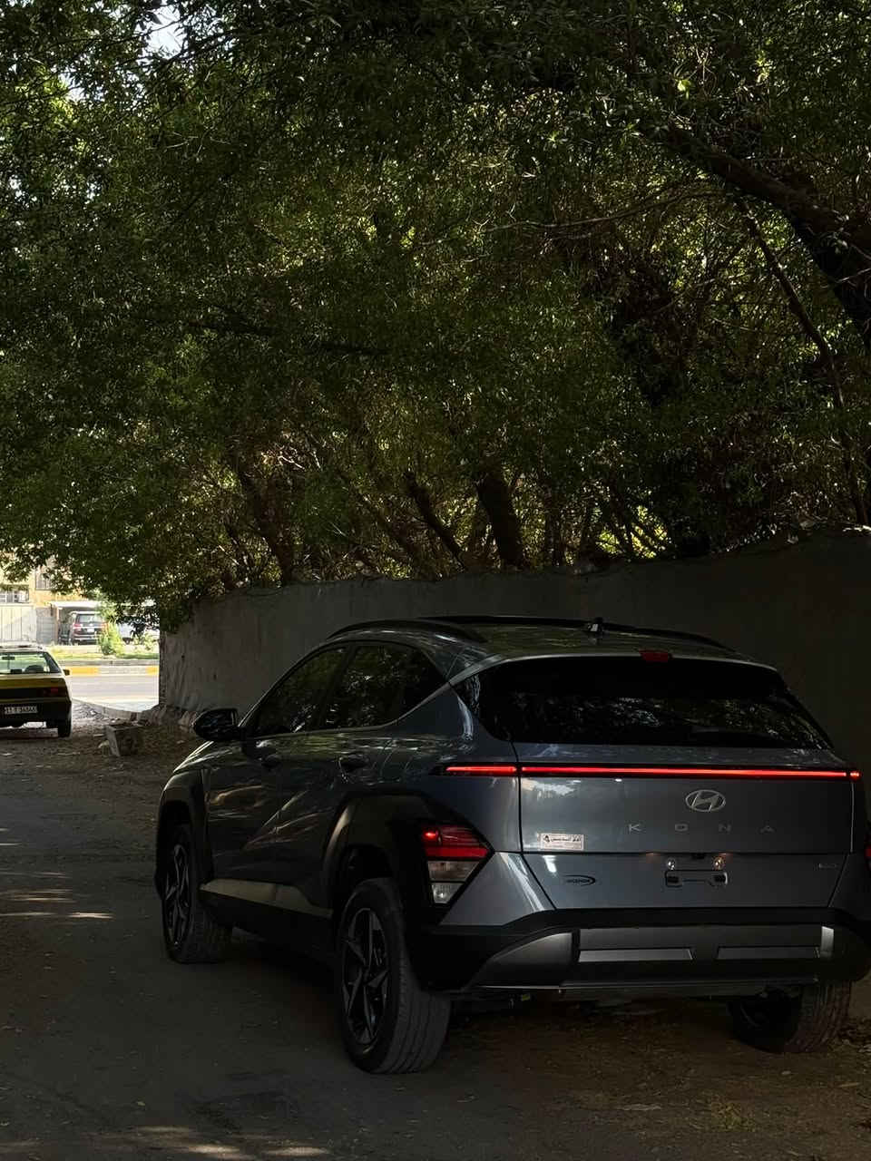 Hyundai Kona| كلين تايتل
موديل 2025-15,000MI
 سياره فوول واحد على واحد 
حادثها فقط دعاميه بدون تبديل بدون صبغ 
 (سعر)PRICE:15,300$
PHONE NUMBER:***********
