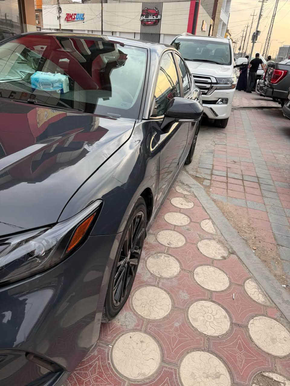 السلام عليكم 
كامري هايبرد 
موديل 2025
حادثها مثل ماواضح بالصور 
حادث باب لسايق صار بالعراق بدون دواخل 
السياره سونار بيها 
رقم الشاصي 4T1DAACK2SU508205
سعر 205 وبيها مجال 
الاستفسار 
***********
