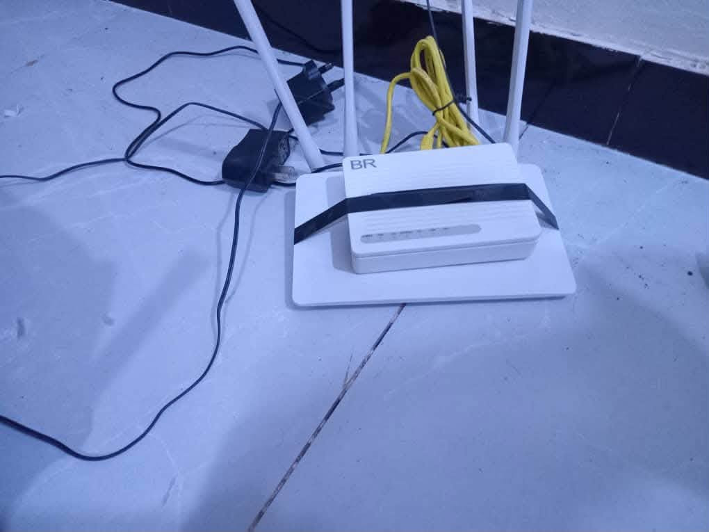 جهاز واي فاي جديد مستعمل سبوع مع الكارتون العنوان كربلاء شارع الجاير  مقابل أسواق برتقالة حي ميثم التمار نهاية شارع المولد قرب أسواق جود ***********
