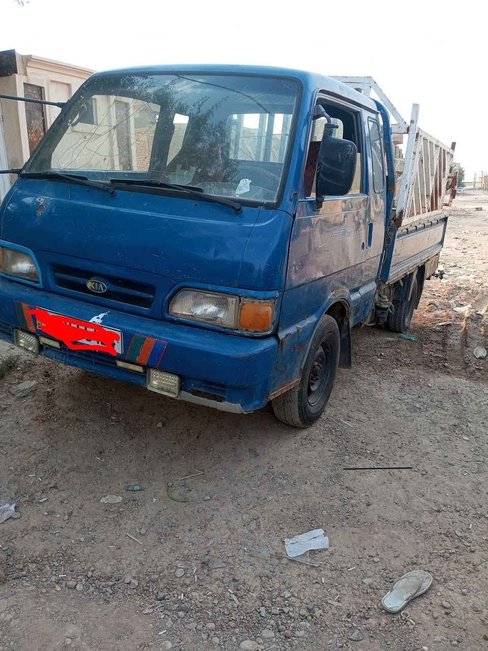 كيا حمل بنكوا للبيع موديل 96صاحبه ميت بجديد مستمسكاته موجوده ابيع هل موجود كفاله عامه سياره للاستفسار اتصال ***********
