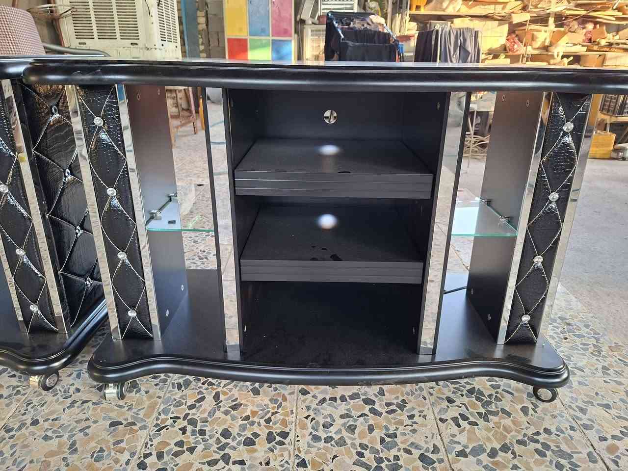 ميز بلازما جديد ب٢٥ 
بابل. المسيب حي المعلمين٣ طريق سيد ابراهيم بعد السكه بكيلوين تقريبا بعد اسلاك الضغط العالي ب٢٠٠م 
بيت على جهة اليمنى
***********
يرجى الاتصال قبل المجيء
