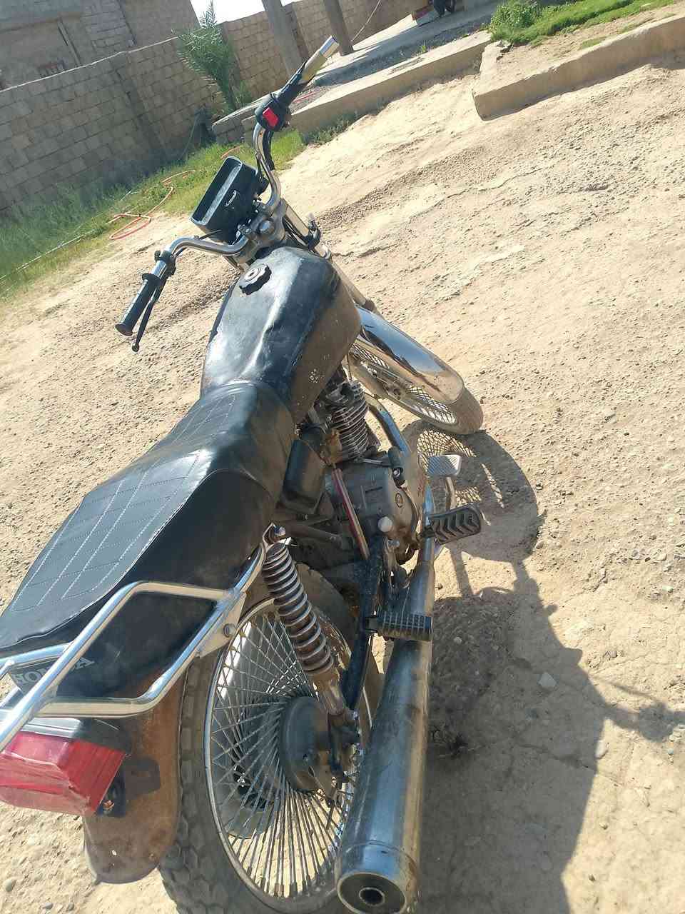 سلام عليكم  ماطور بارت للبيع سعر 190وبي مجال ***********
