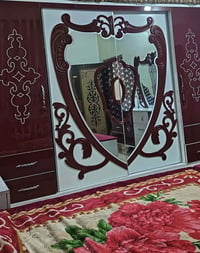 غرف نوم ملكي • مجال قليل