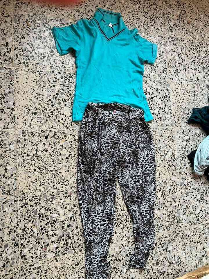 ‏هلا بنات وجبة جديد ملابس نسائية وأطفال سعر تراك 4 الف
‏عنوان البيت حي العسكري
***********9
