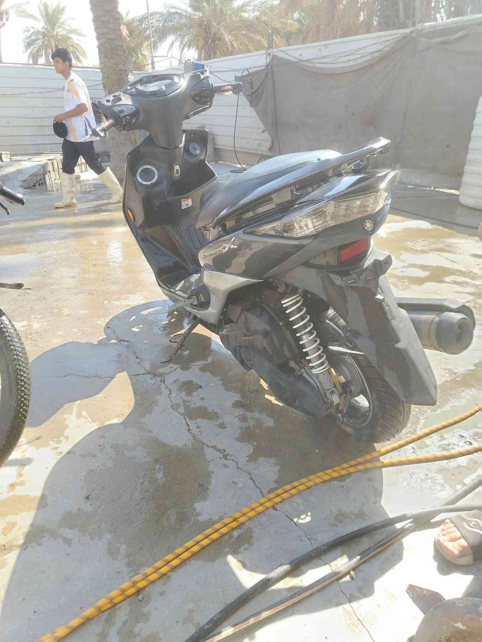 سلام عليكم ورحمة الله وبركاته 
سكنس لد للبيع أو مراوس بدراجه شحن نضيفه دراجه  
نضيفه دراجه قبل كم شهر منزلها من رمبه اوراقها كامله مكاني بغداد الشرطه الخامسه  
***********
