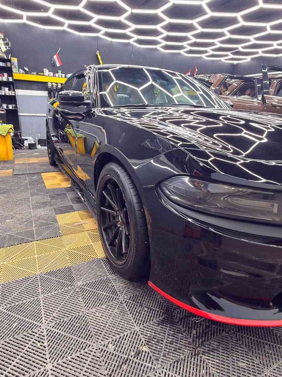 جارجر 2019SXT
حادث موضح بل صور صفحه السايق لغد شاصي مكفول 
صفحه مصبوغ بيه 3 قطع وباب مبدل بلادي الخلفي 
تو ويل
فتحه سقف 
بصمه 
كشن كهرباء وجلد 
محدثه اس ار تي 
مكان السياره بغداد سيديه 
سعر 178
***********

نص مكتوب في الصور:
- BidHistory.org 000-28200416 - 08/05/2020 - IAA