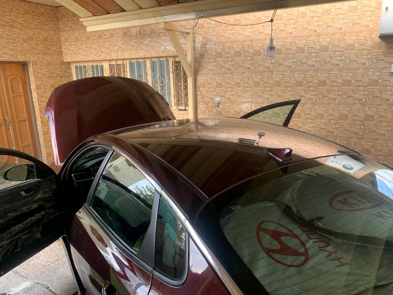 سلام عليكم 
أوتما موديل ١٩ نضيفه جداً من الخارج والداخل والحداديه والكرير بوضع الشركه تخم تاير السياره بدون صبغ وبدون ارباك  مكان السياره مركز الحله ..وعملي  بغداد *********** السعر ١٣٥ وبيه مجال