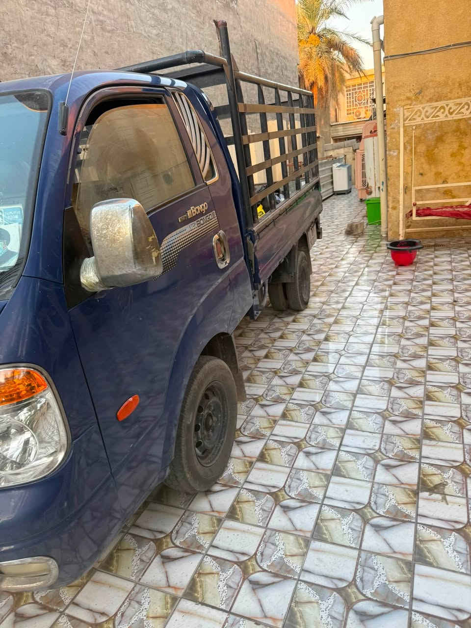 سلام عليكم 
من رخصت مدير 
كيه حمل موديل 2007
3000مفتوح
سياره خير من الله 
العنوان ديالى بعقوبه 
رقم واتساب ***********
رقم اتصل ***********
سعر 82بيها مجال لطيبين
